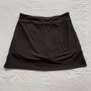 Black Skort